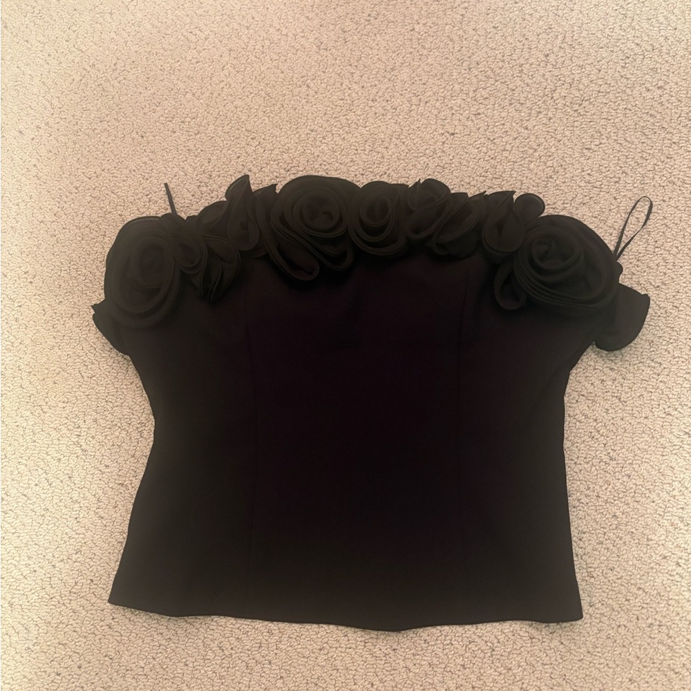 Zara Black Sleeveless Ruffled Fitted Blouse